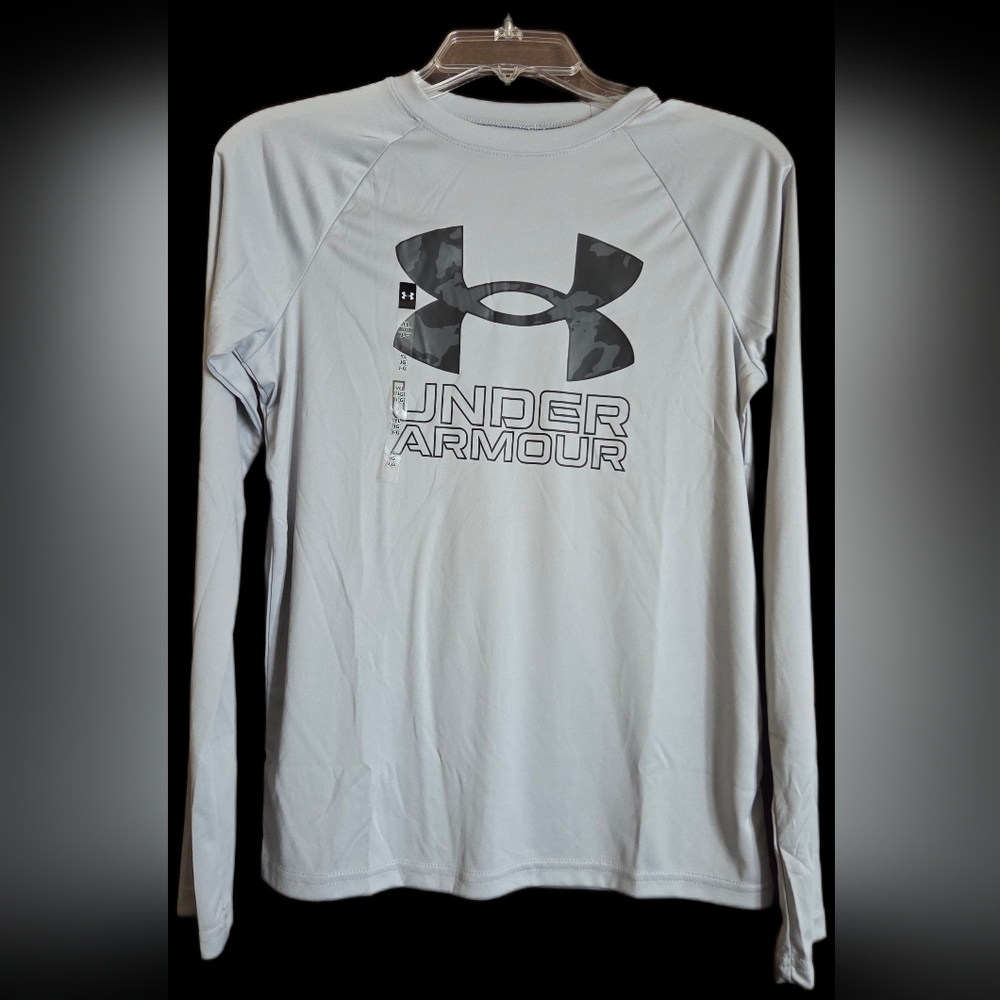 Under Armour Boys Light Gray Long Sleeve Tee - NWT!